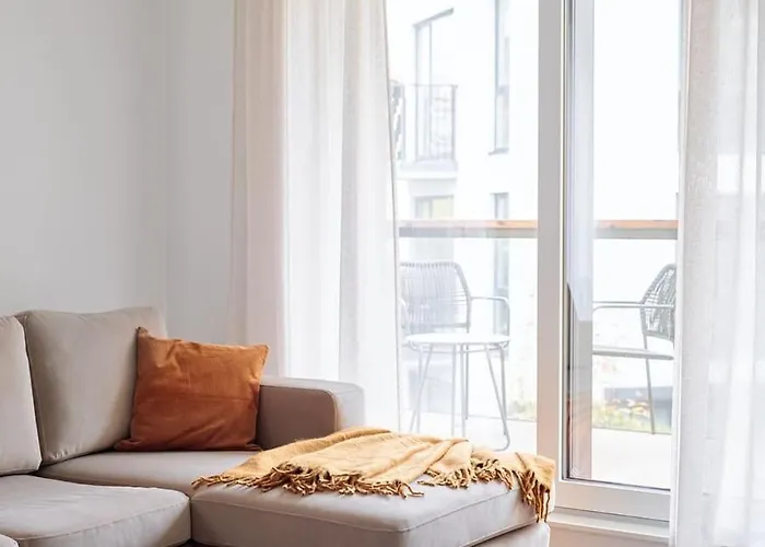 Kotzebue - Family-ready With Separate Sleep Zones Lägenhet Tallinn