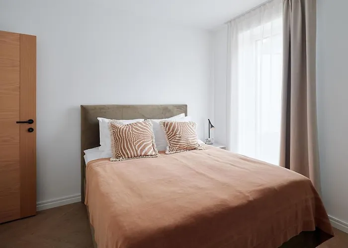 Kotzebue - Family-ready With Separate Sleep Zones Lägenhet Tallinn